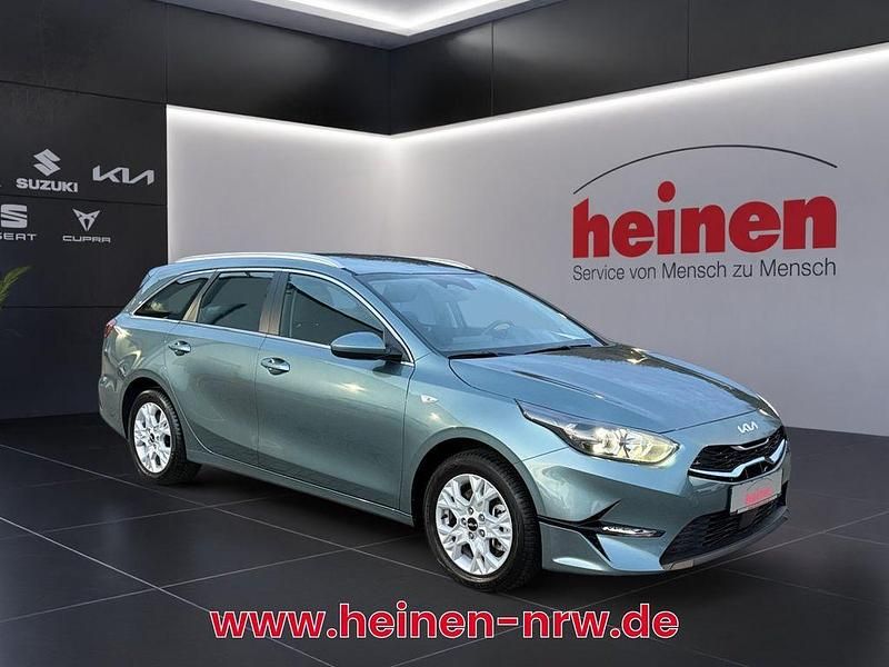 Gebraucht Kia Ceed Sportswagon Vision 140 PS (102 kW) 2025 Grau Kombi