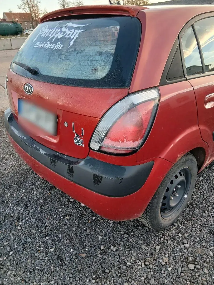 Gebraucht Kia Rio EX 97 PS (71 kW) 2009 Rot Limousine