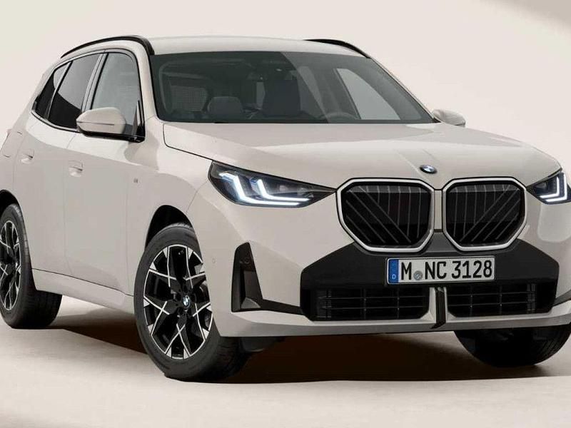 Neu BMW X3 M Sport 190 PS (139 kW) 2026 Grau SUV