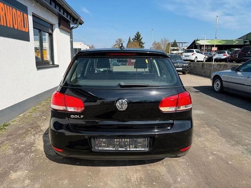 Gebraucht VW Golf VI 80 PS (58 kW) 2009 Schwarz Kleinwagen