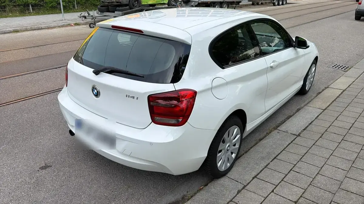 Gebraucht BMW 114 Efficient Dynamics 102 PS (75 kW) 2013 Weiß Kleinwagen