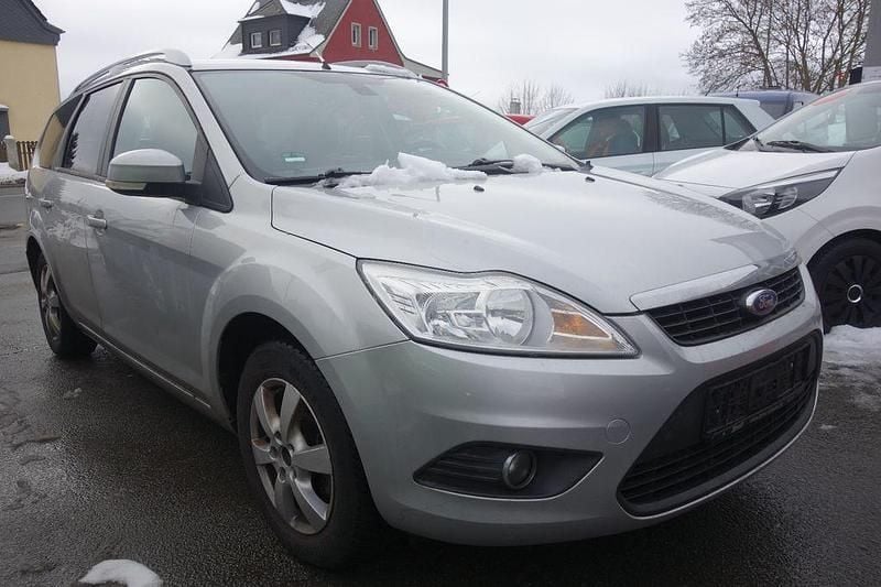 Używany Ford Focus Viva 109 KM (80 kW) 2010 Srebrny Kombi