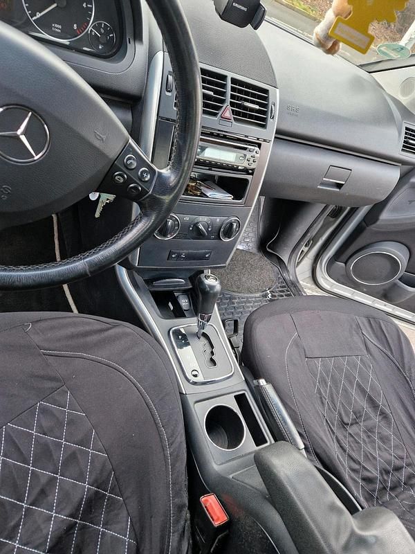 Gebraucht Mercedes A180 112 PS (82 kW) 2006 Grau Limousine