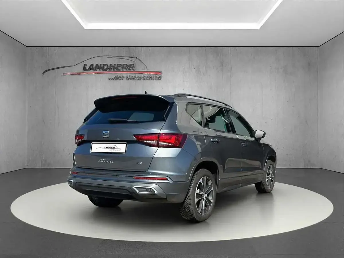 Usado Seat Ateca FR 150 CV (110 kW) 2025 Gris SUV