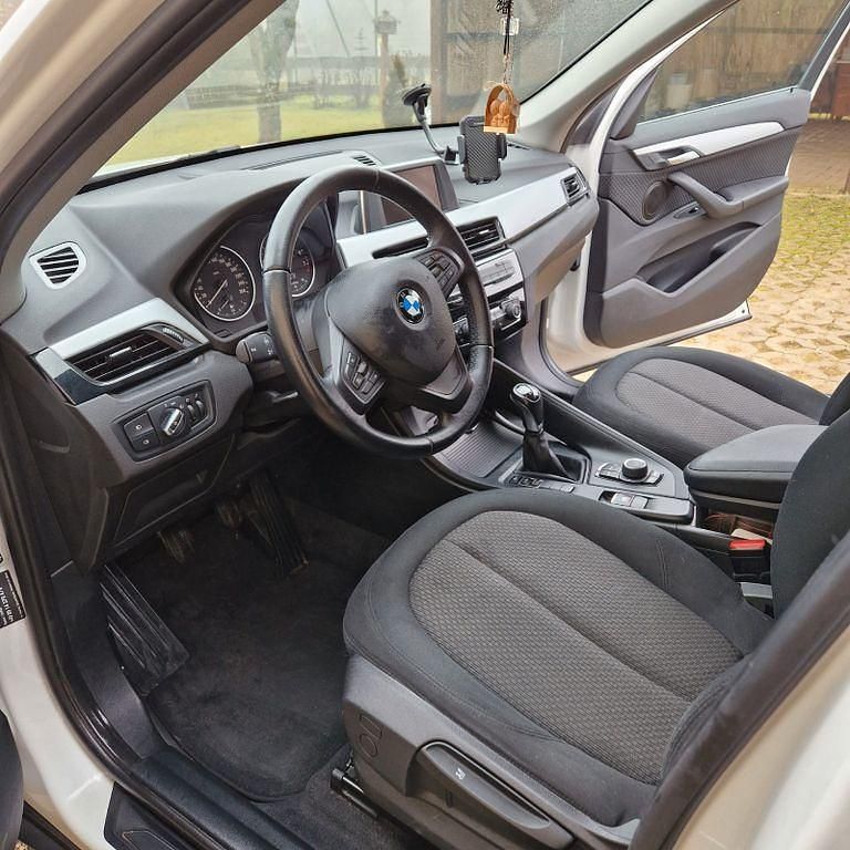 Gebraucht BMW X1 Advantage 136 PS (100 kW) 2016 Weiß SUV