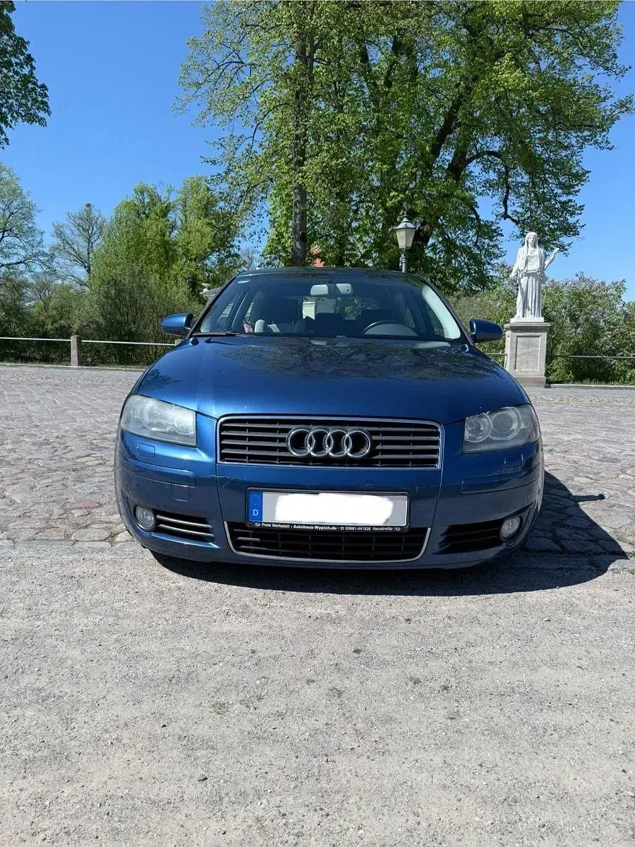 Occasion Audi A3 Attraction 102 ch (75 kW) 2003 Bleue Citadine