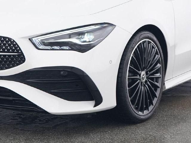 Gebraucht 2024 Mercedes CLA220 Shooting Brake AMG line Kombi | 39.950 € - Bild 1/4