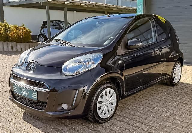 Gebraucht Citroën C1 SELECTION 68 PS (50 kW) 2013 Schwarz Kleinwagen