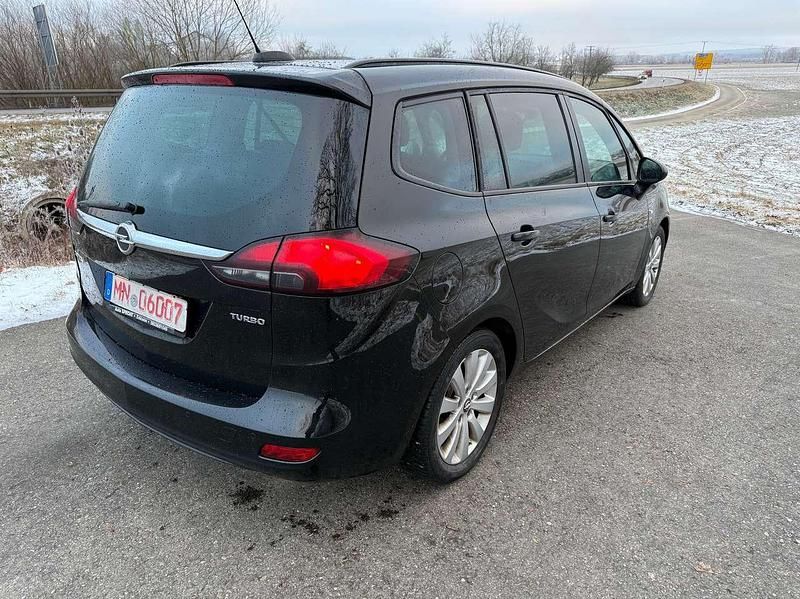 Gebraucht Opel Zafira Active 140 PS (102 kW) 2017 Onyx schwarz Van / Kleinbus