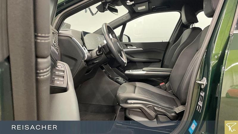 Gebraucht BMW 220 Active Tourer Luxury Line 156 PS (114 kW) 2022 Schwarz Van / Kleinbus