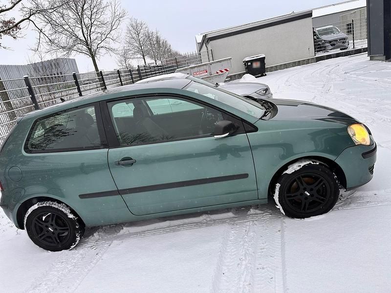 Gebraucht VW Polo 54 PS (39 kW) 2007 Grün Kleinwagen