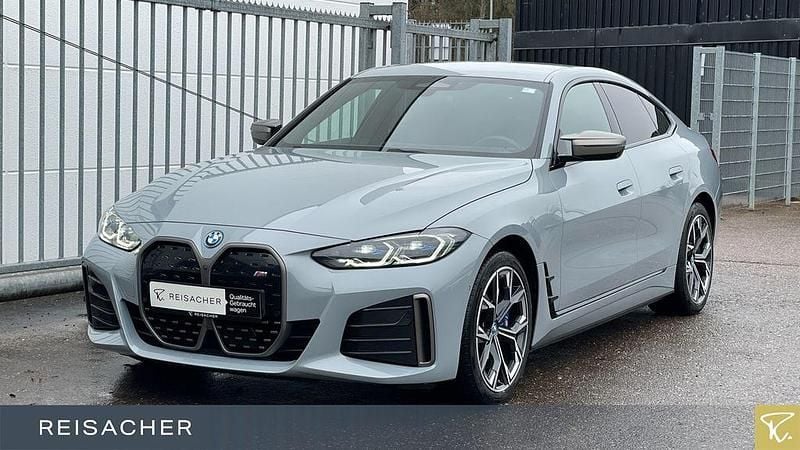 Grau Gebraucht 2022 BMW i4 Performance Limousine | 41.990 € (Fairer Preis) - Bild 1/4