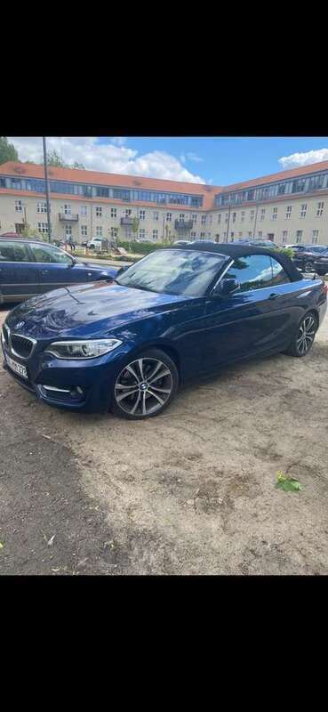 Blau Gebraucht 2015 BMW 228 Sport Line Cabrio | 17.900 € (Fairer Preis) - Bild 1/1