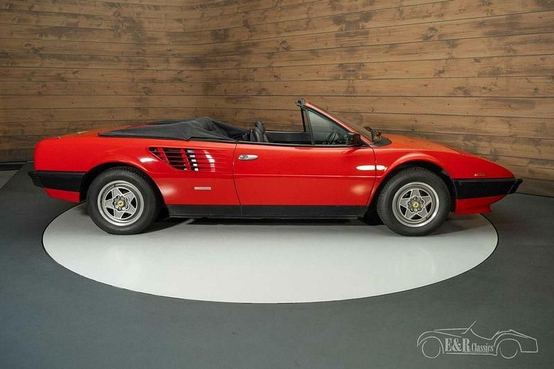 Gebraucht Ferrari Mondial 235 PS (172 kW) 1984 Rot Cabrio