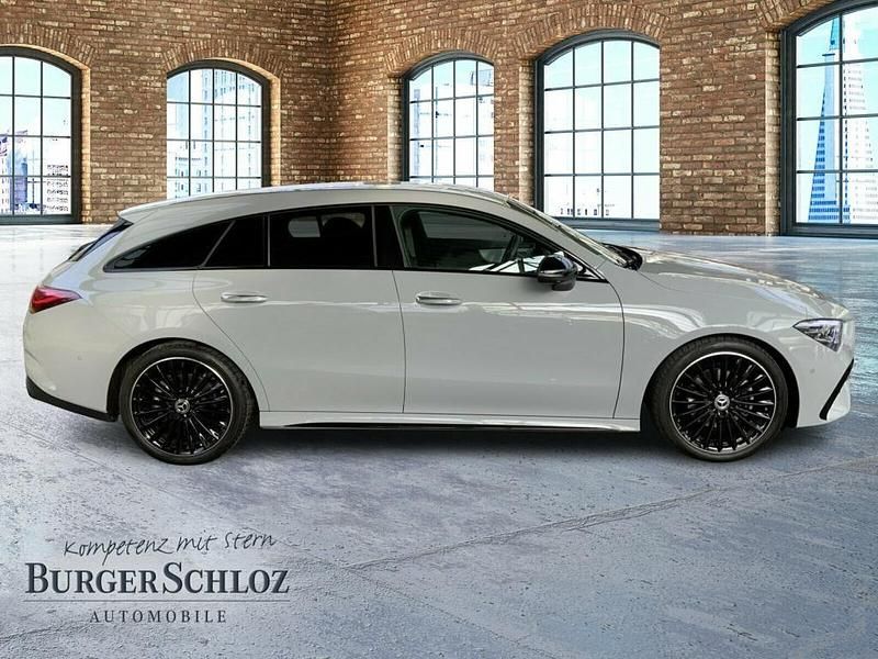 Gebraucht Mercedes CLA180 Shooting Brake AMG 136 PS (100 kW) 2025 Manufaktur lack manufaktur alp Kombi