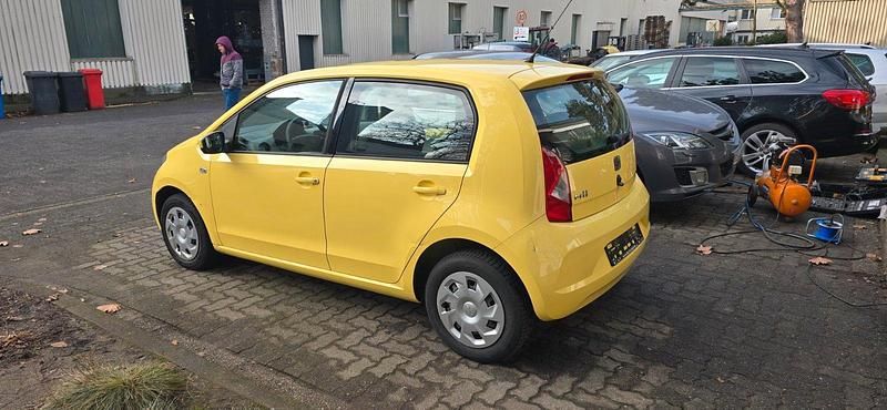 Second-hand Seat Mii 75 CP (55 kW) 2013 Galben Hatchback