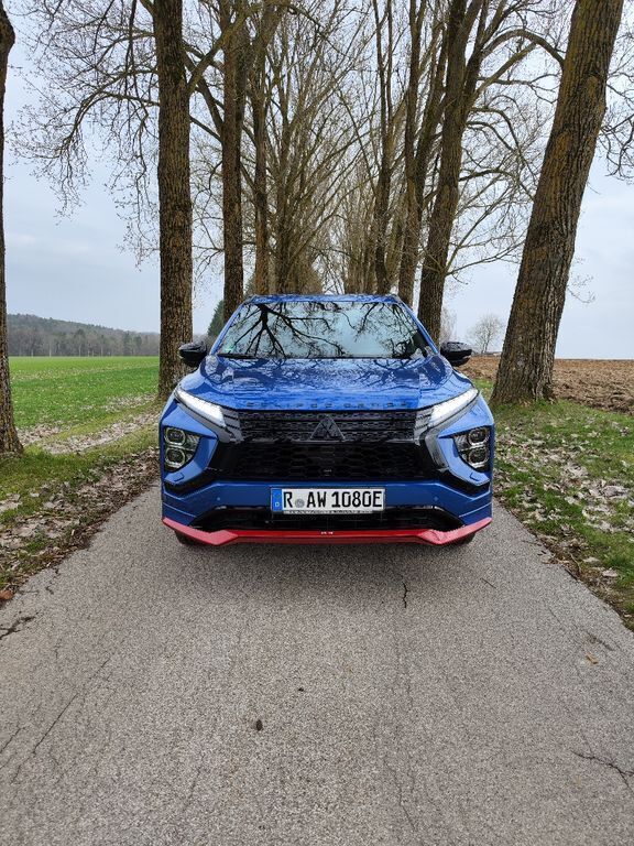 Gebraucht Mitsubishi Eclipse Cross Select 188 PS (138 kW) 2022 Blau SUV