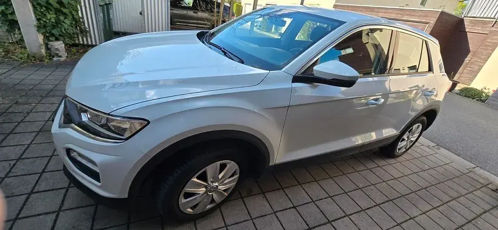 Gebraucht VW T-Roc 116 PS (85 kW) 2018 Weiß SUV
