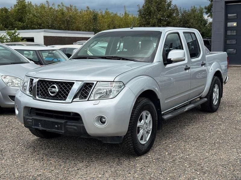 Gebraucht Nissan Navara SE 190 PS (139 kW) 2013 Silber Pickup