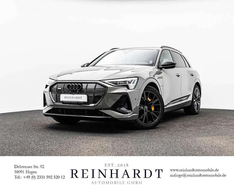 Chronosgrau metallic Gebraucht 2022 Audi e-tron Black Edition SUV | 39.255 € (Fairer Preis) - Bild 1/1