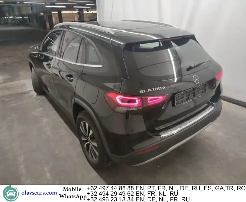 Gebraucht Mercedes GLA180 116 PS (85 kW) 2022 Schwarz SUV