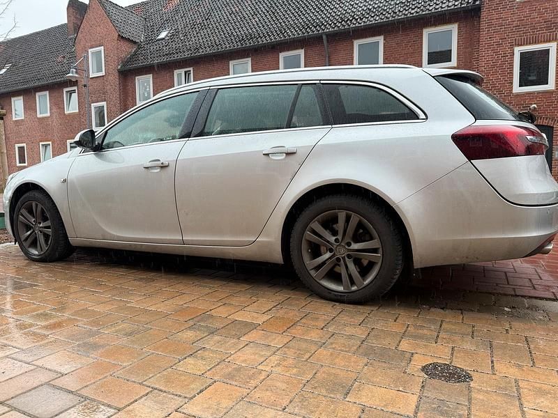 Gebraucht Opel Insignia 2016 Silber Kombi