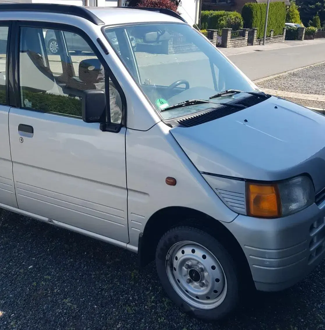 Gebraucht Daihatsu Move 53 PS (38 kW) 1999 Silber Van / Kleinbus