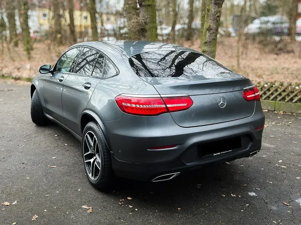 Gebraucht Mercedes GLC350 258 PS (189 kW) 2019 Grau SUV