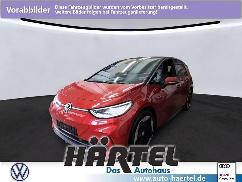 Kings red, metallic Gebraucht 2023 VW ID.3 Pro Kleinwagen | 32.800 € (Etwas zu teuer) - Bild 1/4