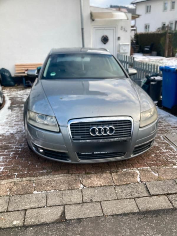 Grau Gebraucht 2005 Audi A6 Kombi | 3.800 € (Guter Preis) - Bild 1/4