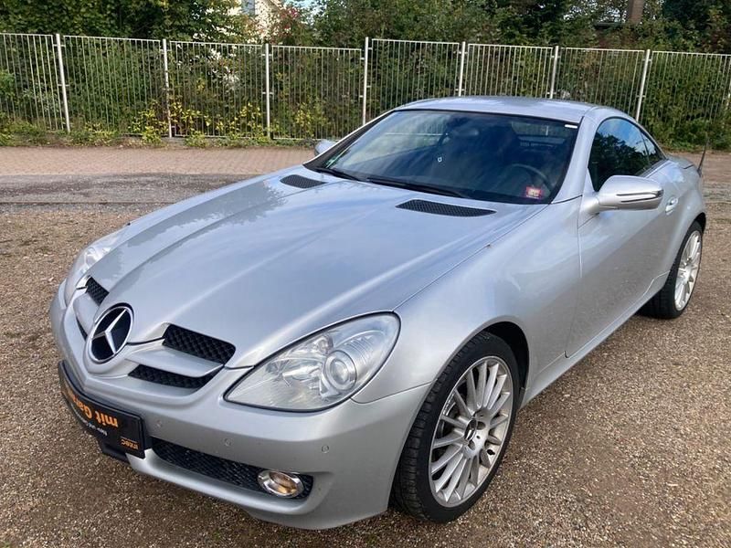 Gebraucht Mercedes SLK200 184 PS (135 kW) 2009 Silber Cabrio