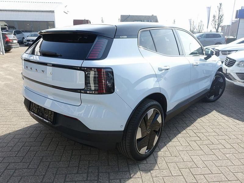 Gebraucht Volvo EX30 Ultra 200 kW (272 PS) 2024 Blau SUV
