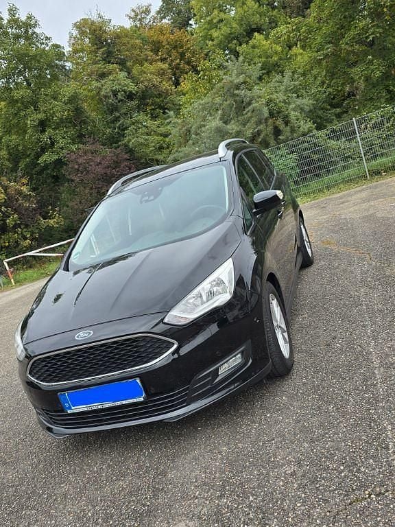 Schwarz Gebraucht 2018 Ford Grand C-Max Cool & Connect Van / Kleinbus | 14.000 € (Fairer Preis) - Bild 1/4