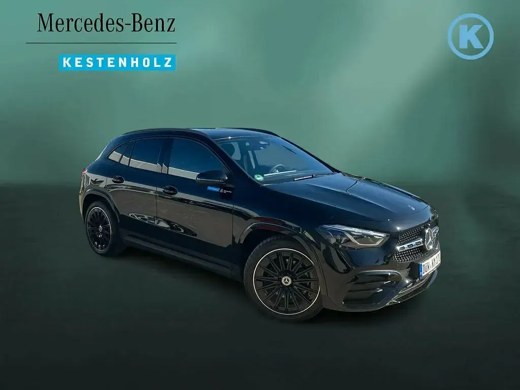 Gebraucht Mercedes GLA220 AMG line 190 PS (139 kW) 2026 Lack kosmosschwarz SUV