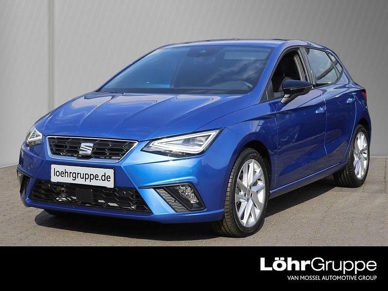 Saphirblau Gebraucht 2025 Seat Ibiza FR Kleinwagen | 21.750 € (Etwas zu teuer) - Bild 1/4