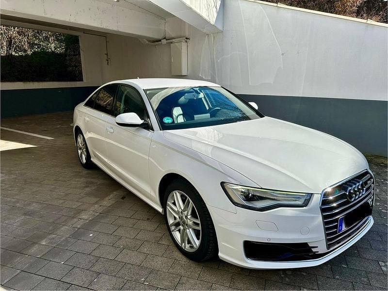 Weiß Gebraucht 2016 Audi A6 Limousine | 16.500 € (Fairer Preis) - Bild 1/4