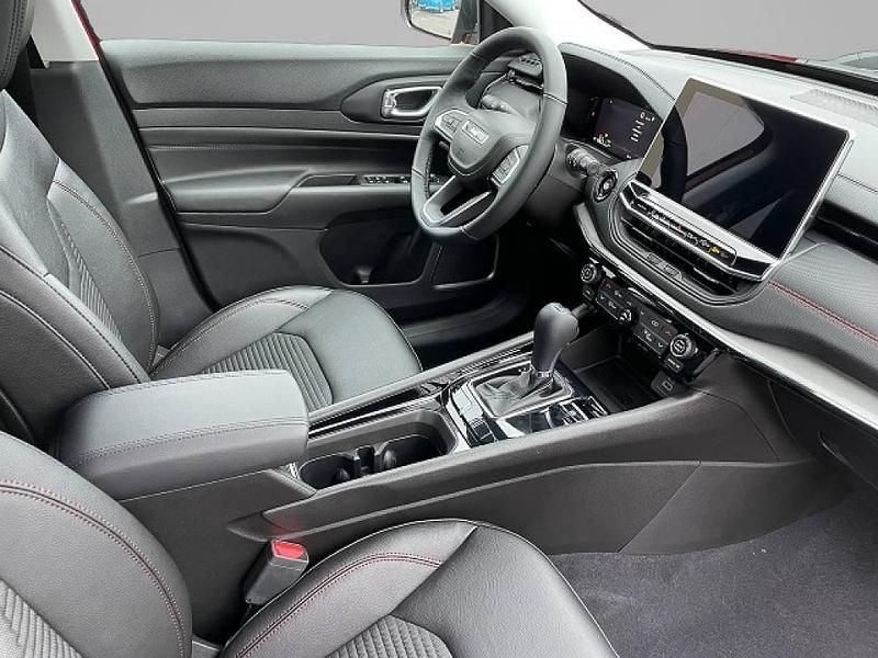 Gebraucht Jeep Compass Altitude 131 PS (96 kW) 2024 Rot SUV