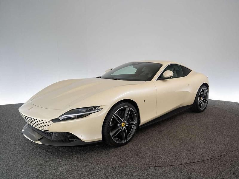 Glossy sabbia del deserto Gebraucht 2022 Ferrari Roma Coupé | 299.900 € - Bild 1/4