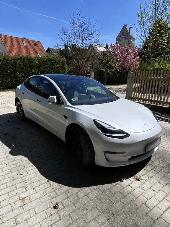 Gebraucht Tesla Model 3 377 kW (513 PS) 2023 Weiß Limousine