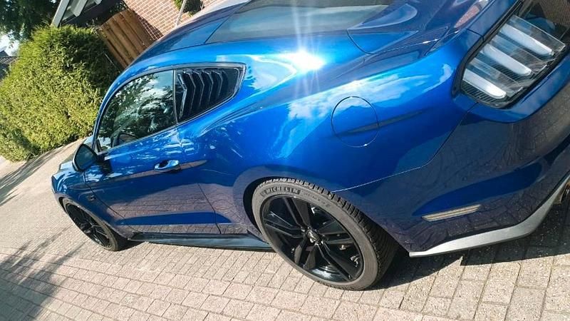 Gebraucht Ford Mustang GT 421 PS (309 kW) 2016 Blau Coupé