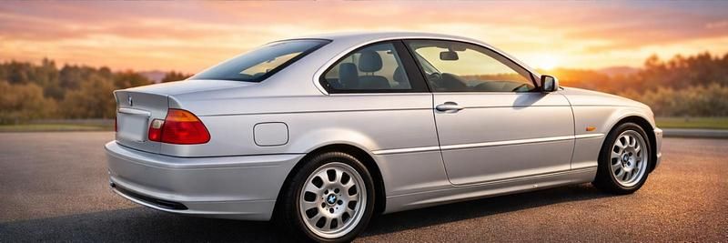 Gebraucht BMW 320 150 PS (110 kW) 1999 Silber Coupé