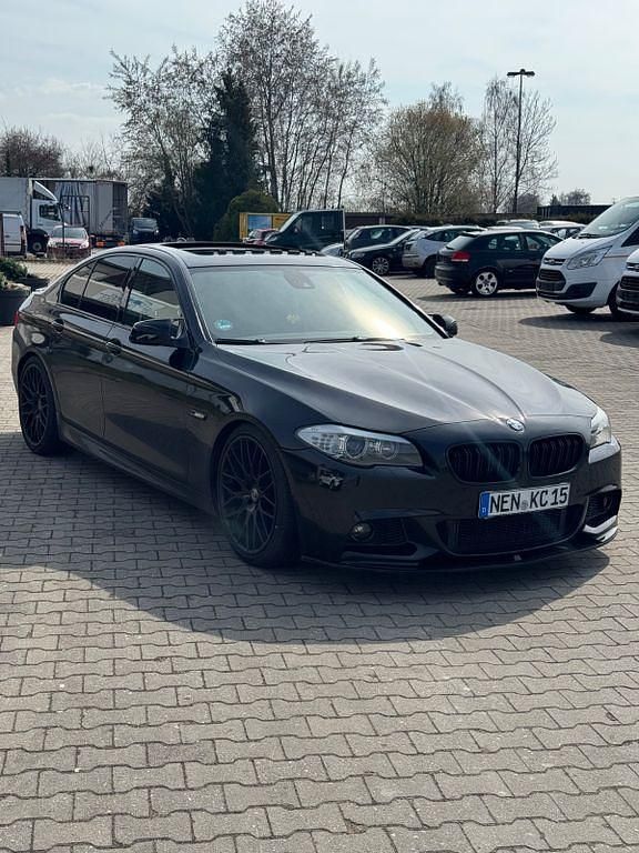 Gebraucht BMW 530 Performance 258 PS (189 kW) 2012 Schwarz Limousine
