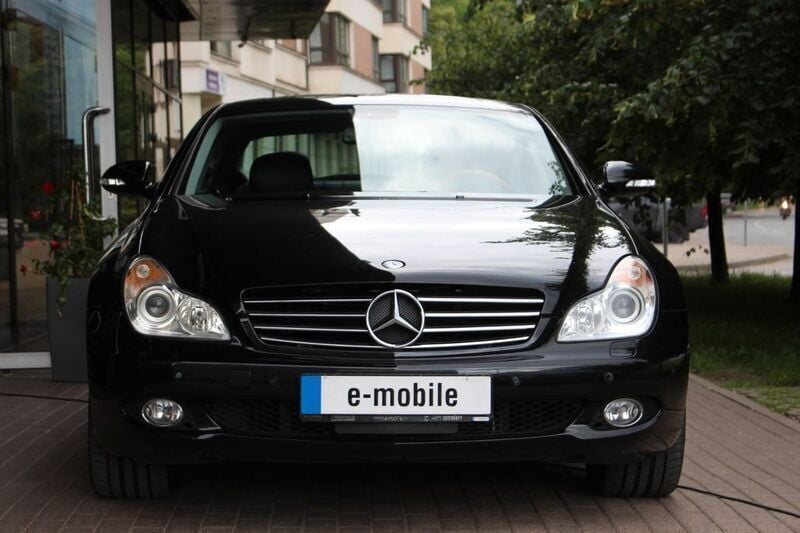 Gebraucht Mercedes CLS500 306 PS (225 kW) 2007 Schwarz Limousine