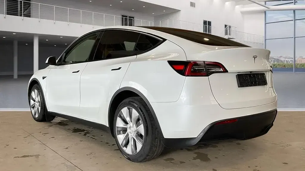 Gebraucht Tesla Model Y Long Range AWD 253 kW (345 PS) 2022 Weiß SUV