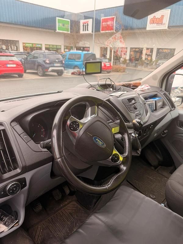 Second-hand Ford Transit 150 CP (110 kW) 2016 Alb Monovolum