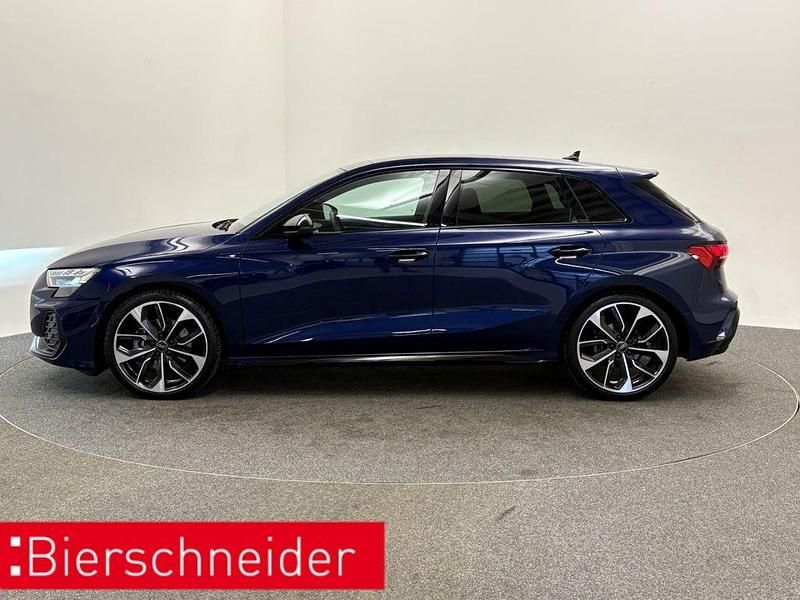 Gebraucht Audi A3 S-Line 150 PS (110 kW) 2024 Navarrablau metallic Limousine