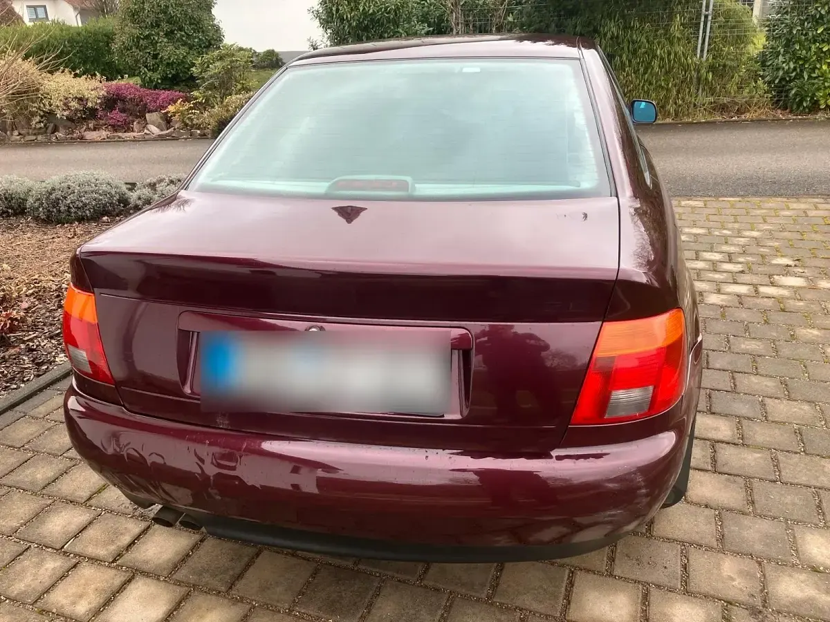 Gebraucht Audi A4 150 PS (110 kW) 1996 Andere farben Limousine