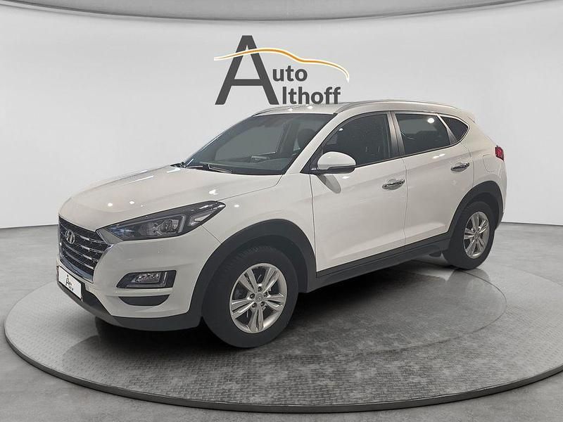 Gebraucht Hyundai Tucson Select 177 PS (130 kW) 2020 Weiß SUV