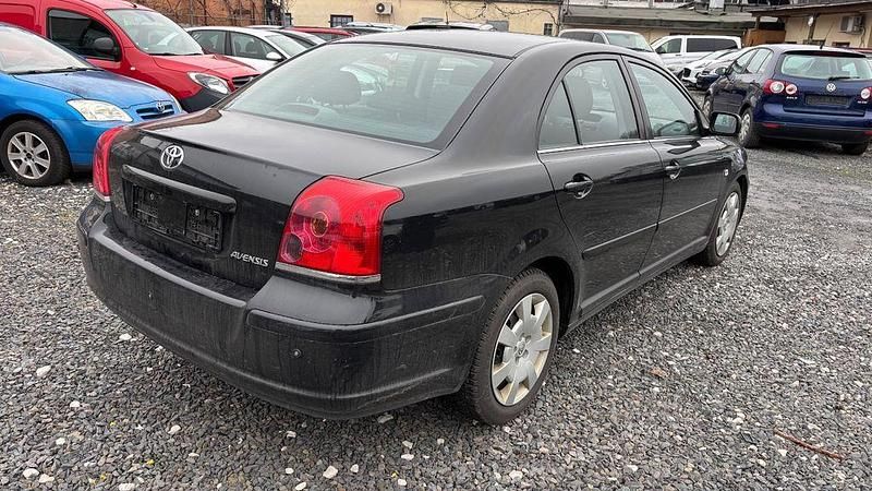 Gebraucht Toyota Avensis 129 PS (94 kW) 2005 Schwarz Limousine