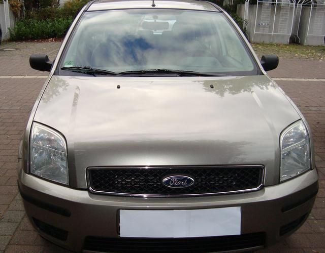 Gebraucht Ford Fusion 80 PS (58 kW) 2003 Grau metallic Kombi